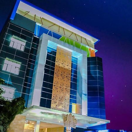 De Baghraf By Amithya Hotel Sumenep Kültér fotó